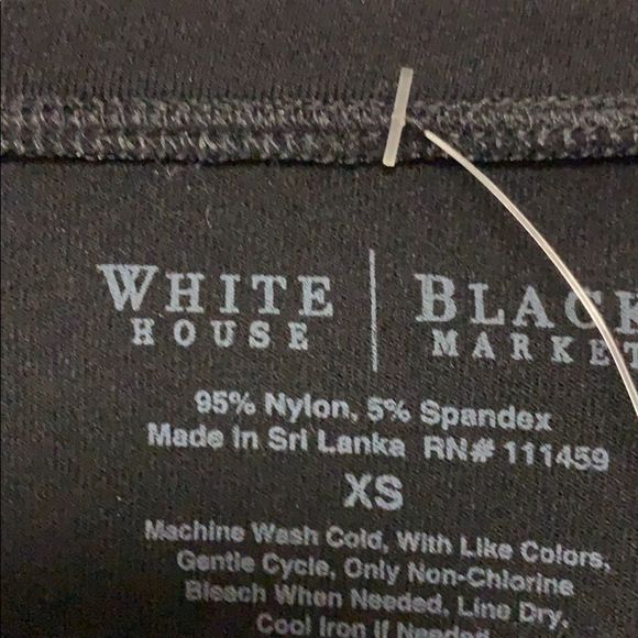 White House black market t-shirt XS - Picture 4 of 5